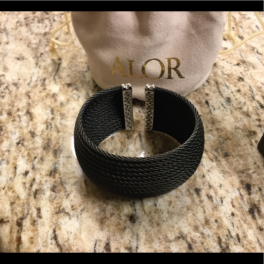 HP! 🎉ALOR Cable Bracelet Bangle Cuff 18K